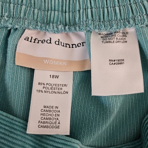 Alfred Dunner Corduroy Elastic Waist Proportioned Aqua 18W Stretch Pants - Picture 3 of 6